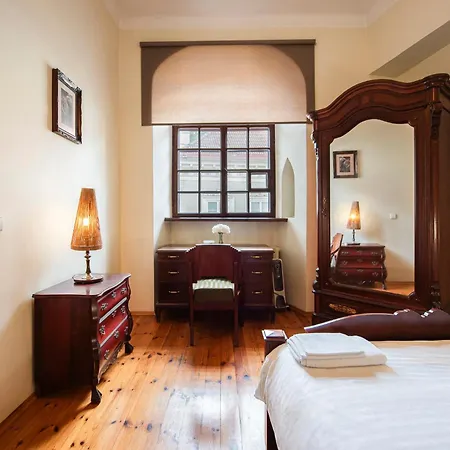 Cozy In Gothic Style House In The Heart Of The Old Town Wilna
