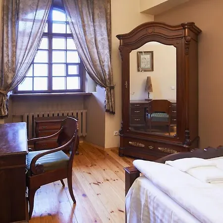 Cozy In Gothic Style House In The Heart Of The Old Town Апартаменти Вільнюс
